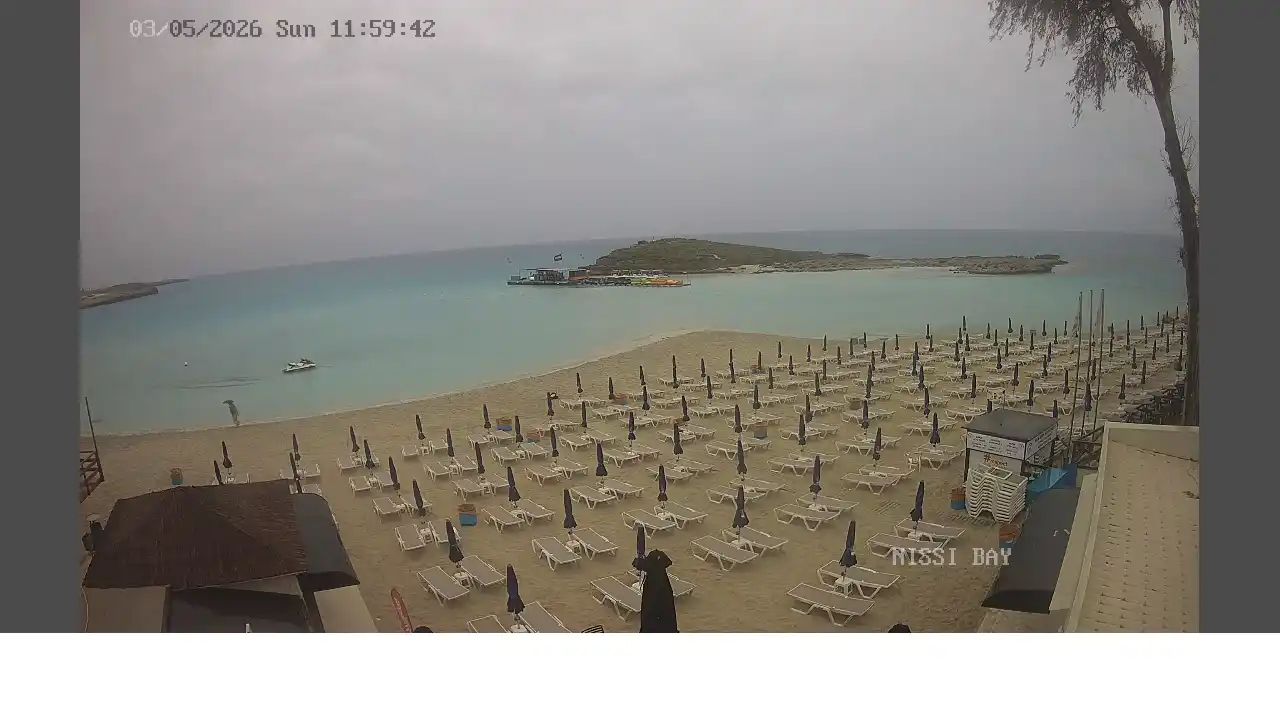 :city webcam snapshot — May 3, 2026 10:00