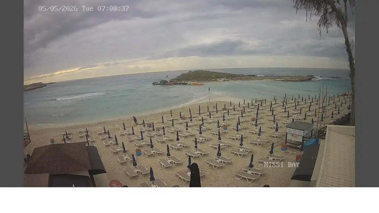 :city webcam snapshot — May 5, 2026 05:00