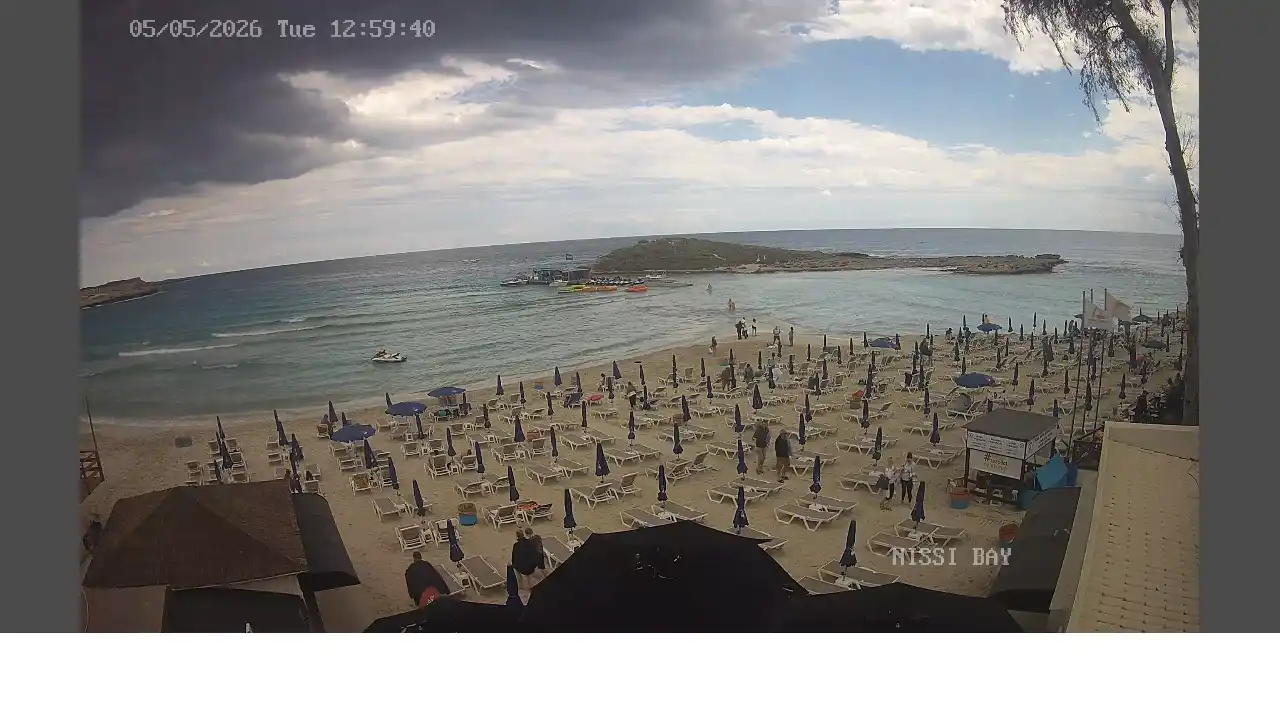 :city webcam snapshot — May 5, 2026 11:00
