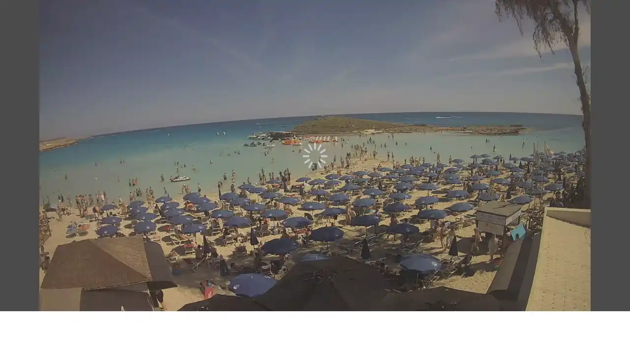 :city webcam snapshot — May 8, 2026 13:00