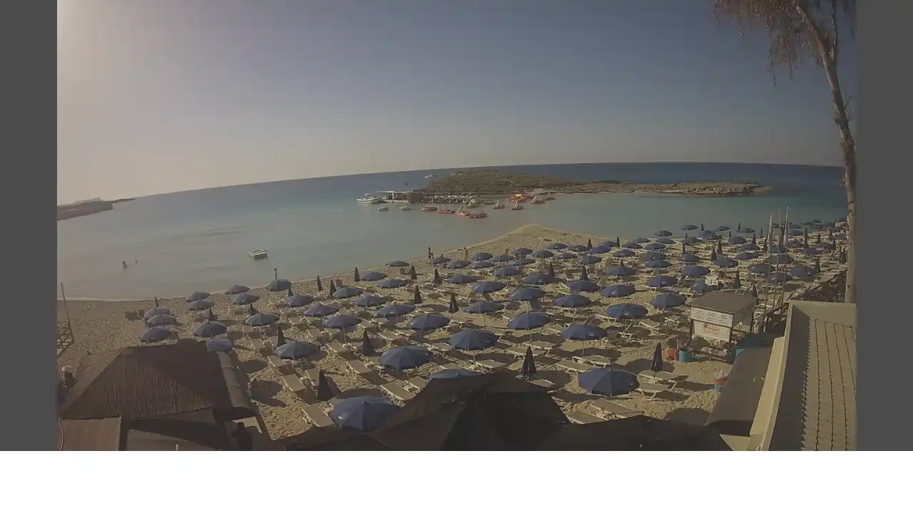 :city webcam snapshot — May 9, 2026 06:00