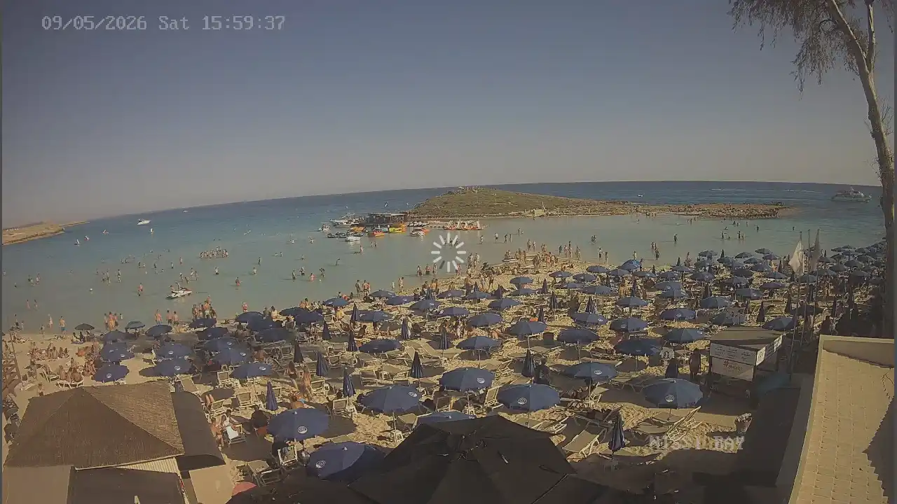 :city webcam snapshot — May 9, 2026 14:00