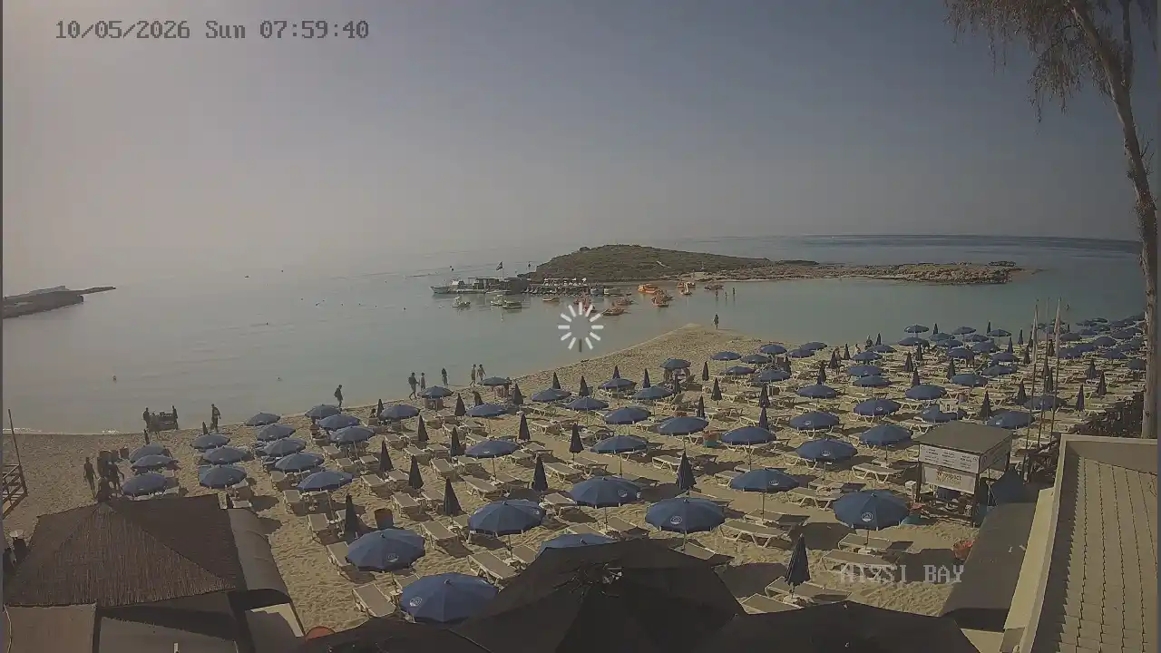:city webcam snapshot — May 10, 2026 06:00
