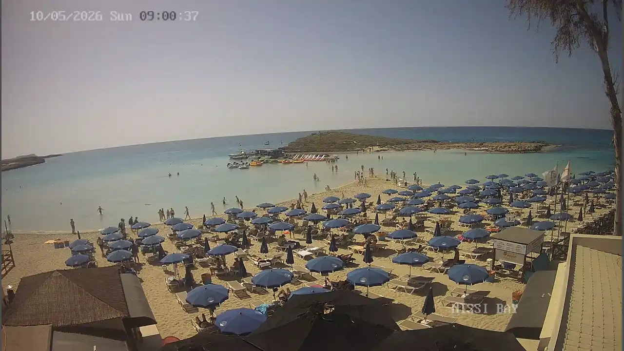 :city webcam snapshot — May 10, 2026 07:00