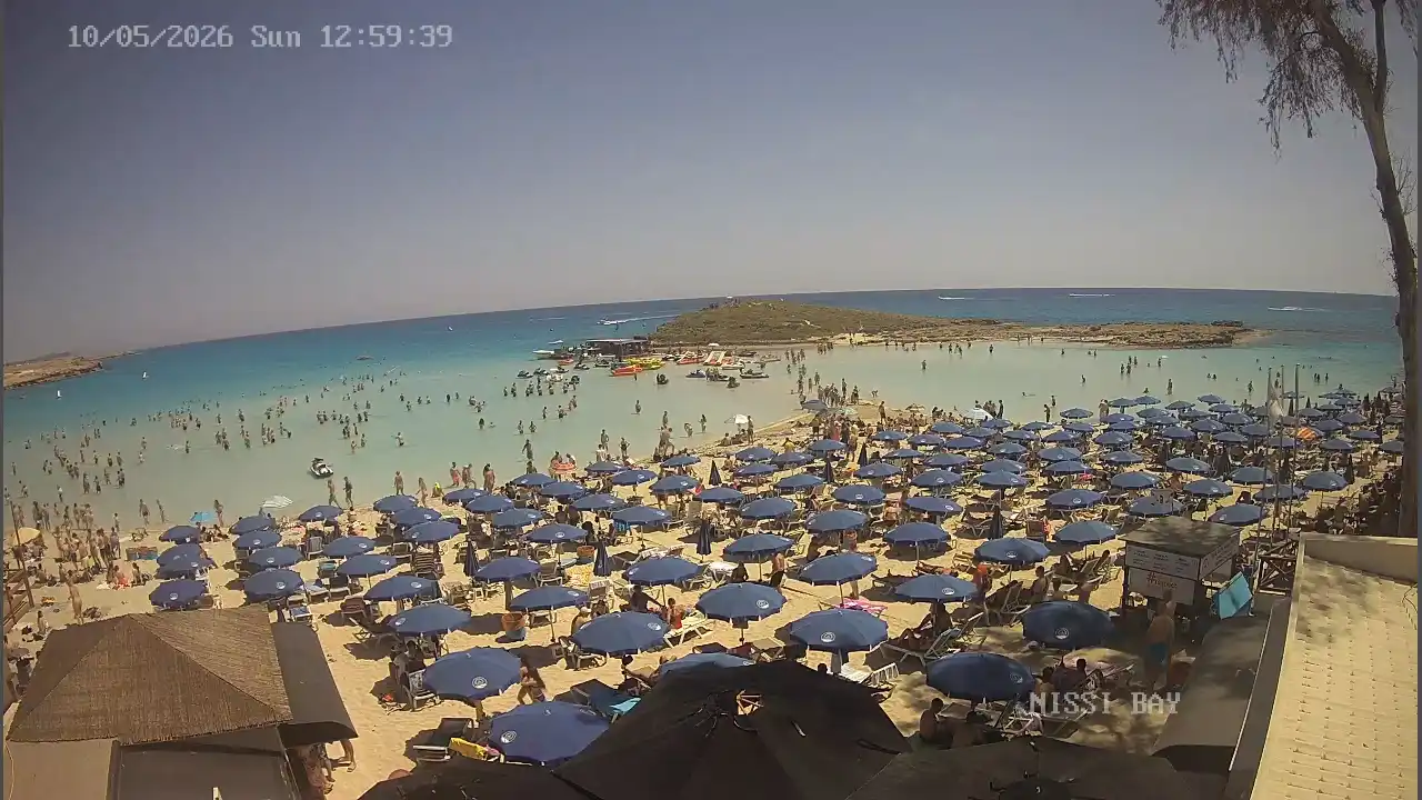 :city webcam snapshot — May 10, 2026 11:00