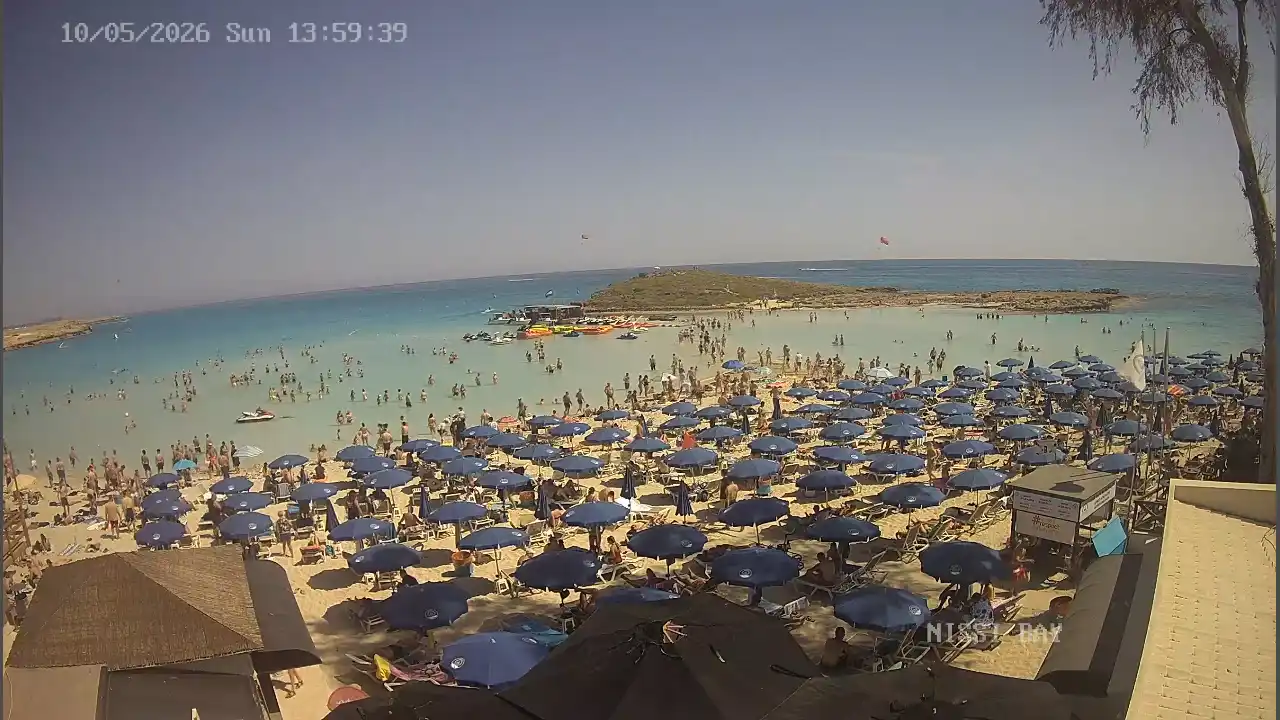 :city webcam snapshot — May 10, 2026 12:00