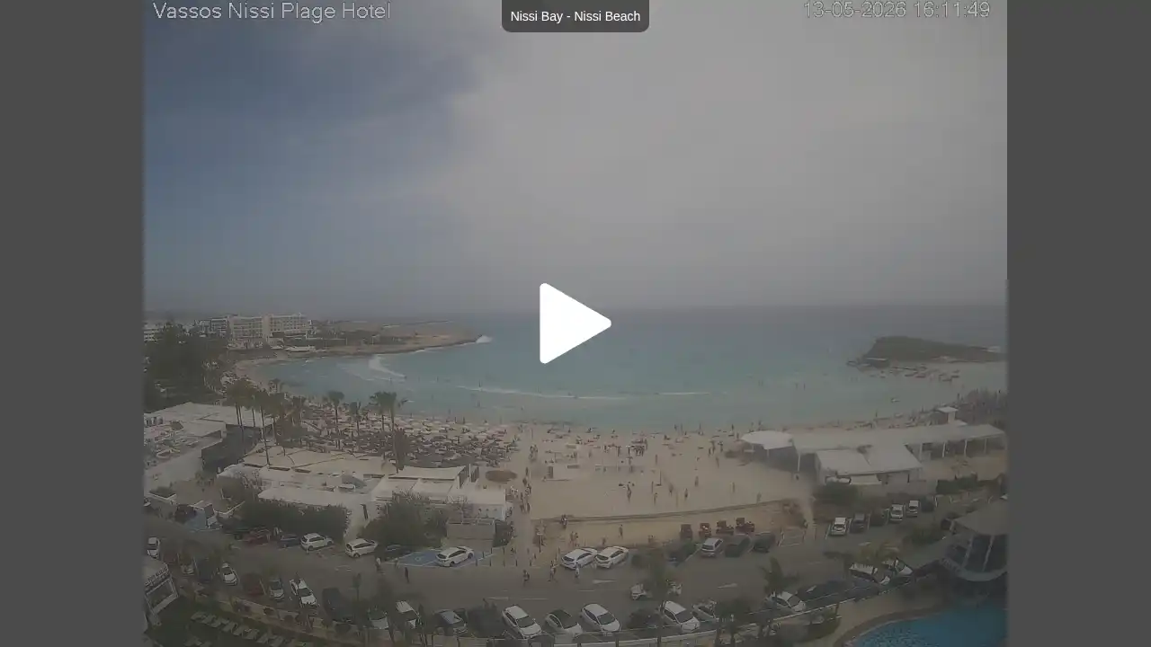 Webcam snapshot from :city — May 13, 2026 14:00