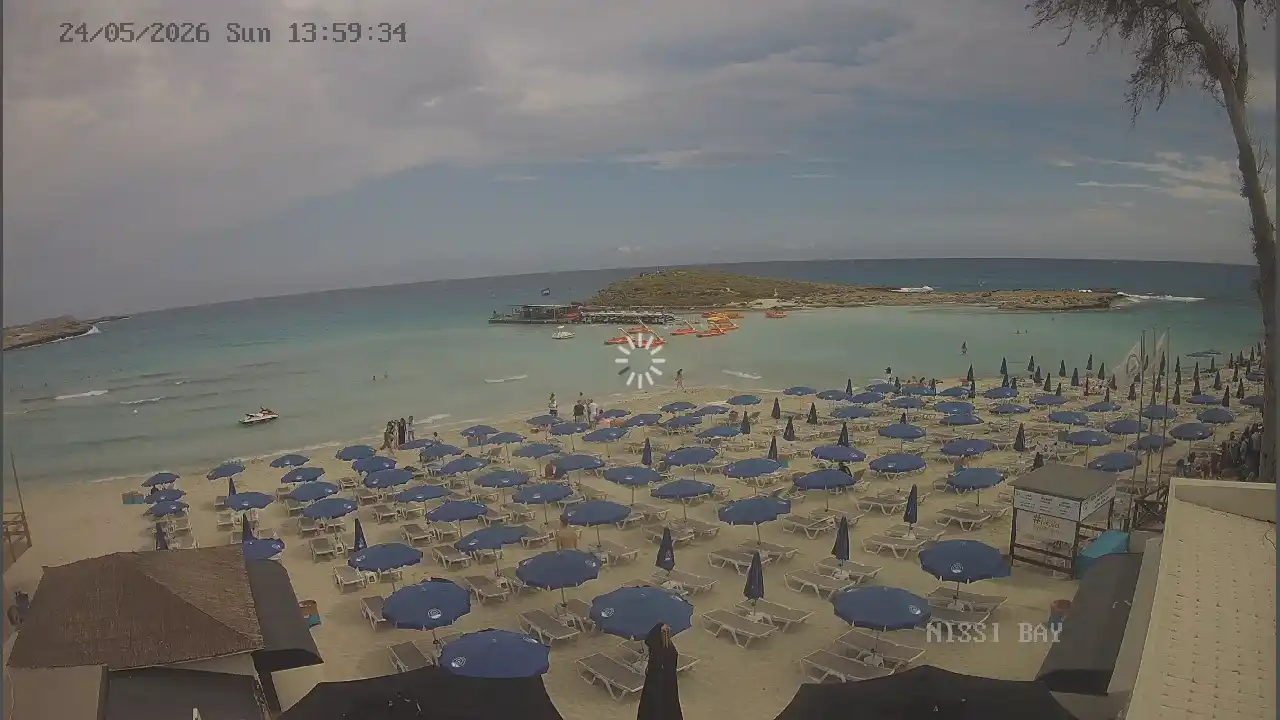 Webcam snapshot from :city — May 24, 2026 12:00
