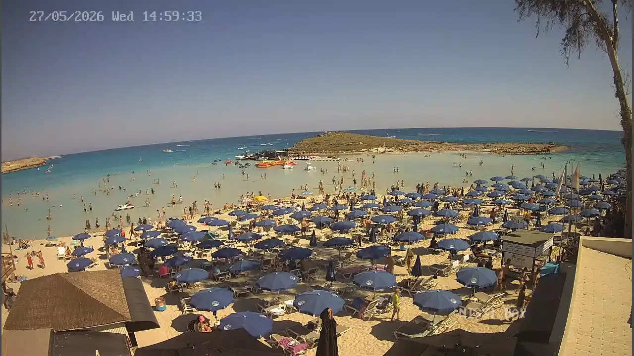 Webcam snapshot from :city — May 27, 2026 13:00
