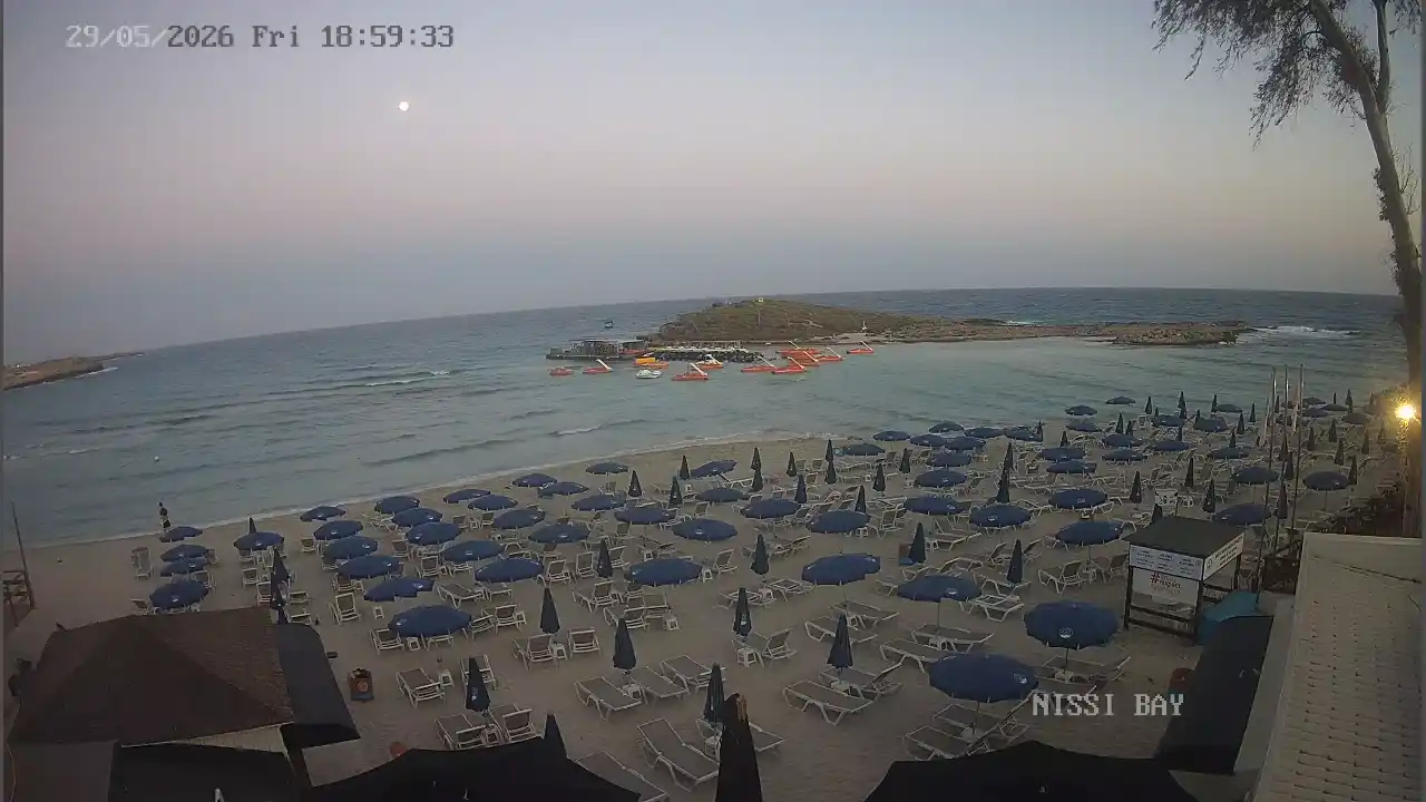 Webcam snapshot from :city — May 29, 2026 17:00