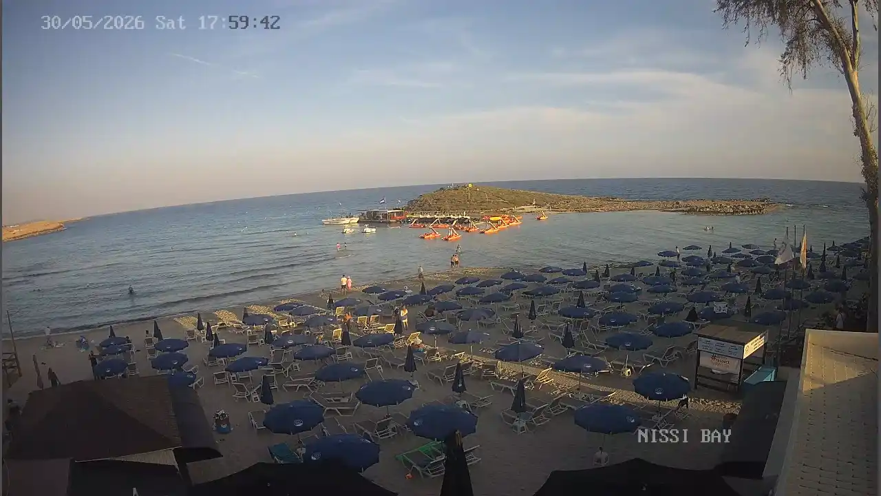 Webcam snapshot from :city — May 30, 2026 16:00
