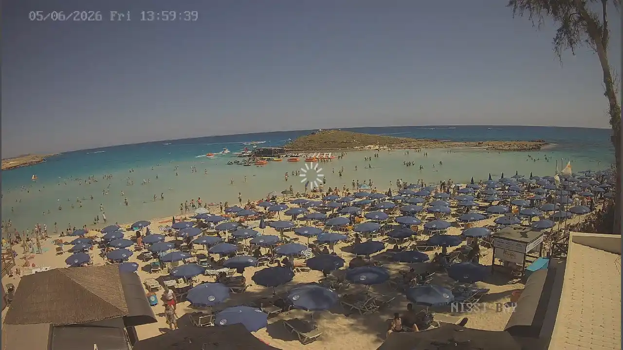Webcam snapshot from :city — June 5, 2026 12:00
