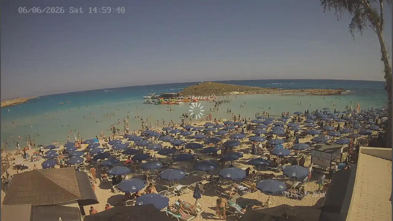 Webcam snapshot from :city — June 6, 2026 13:00
