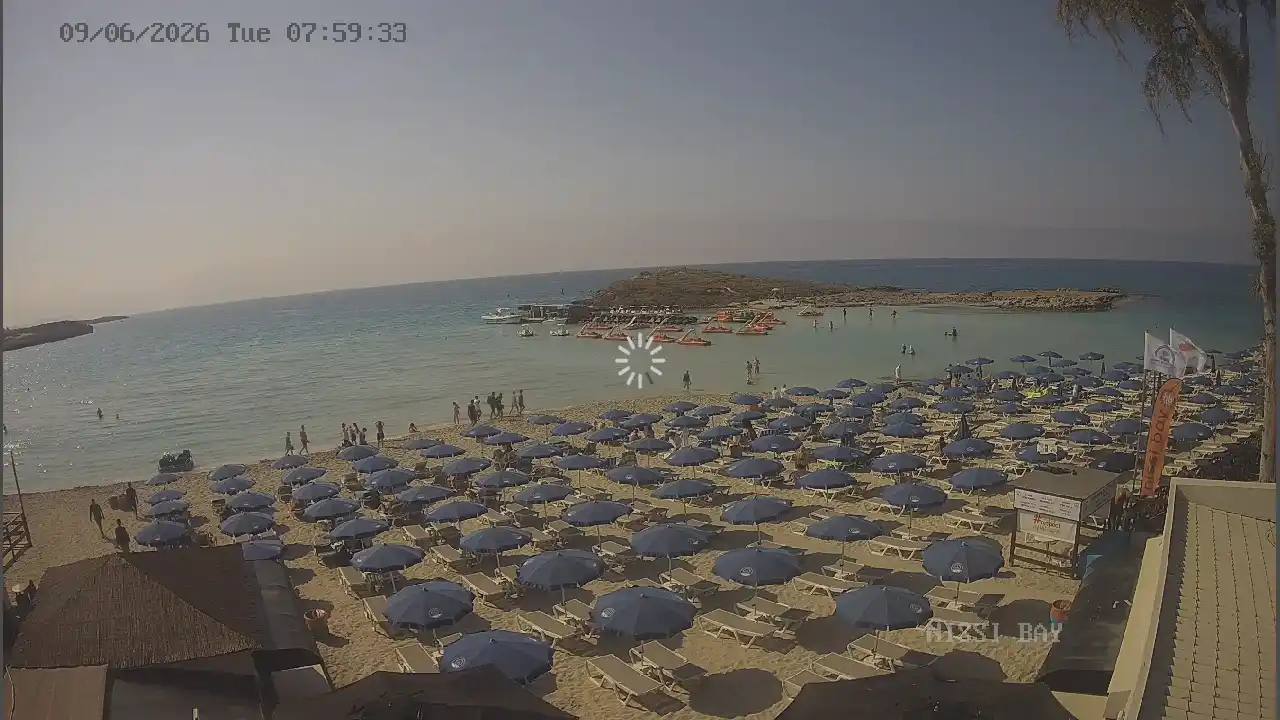 Webcam snapshot from :city — June 9, 2026 06:00