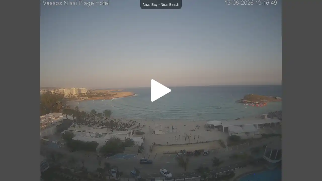 Webcam snapshot from :city — June 13, 2026 17:00