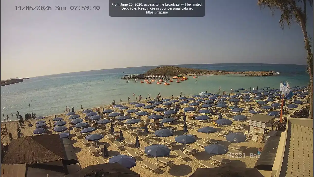 Webcam snapshot from :city — June 14, 2026 06:00