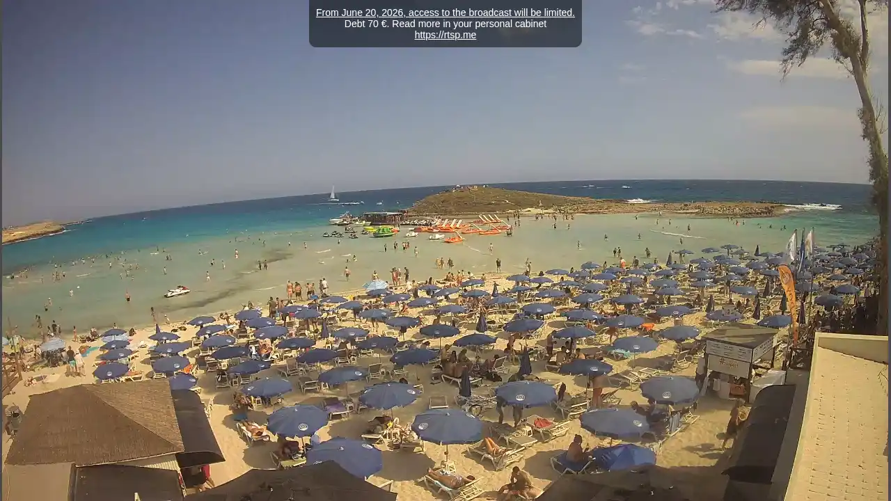 Webcam snapshot from :city — June 14, 2026 13:00