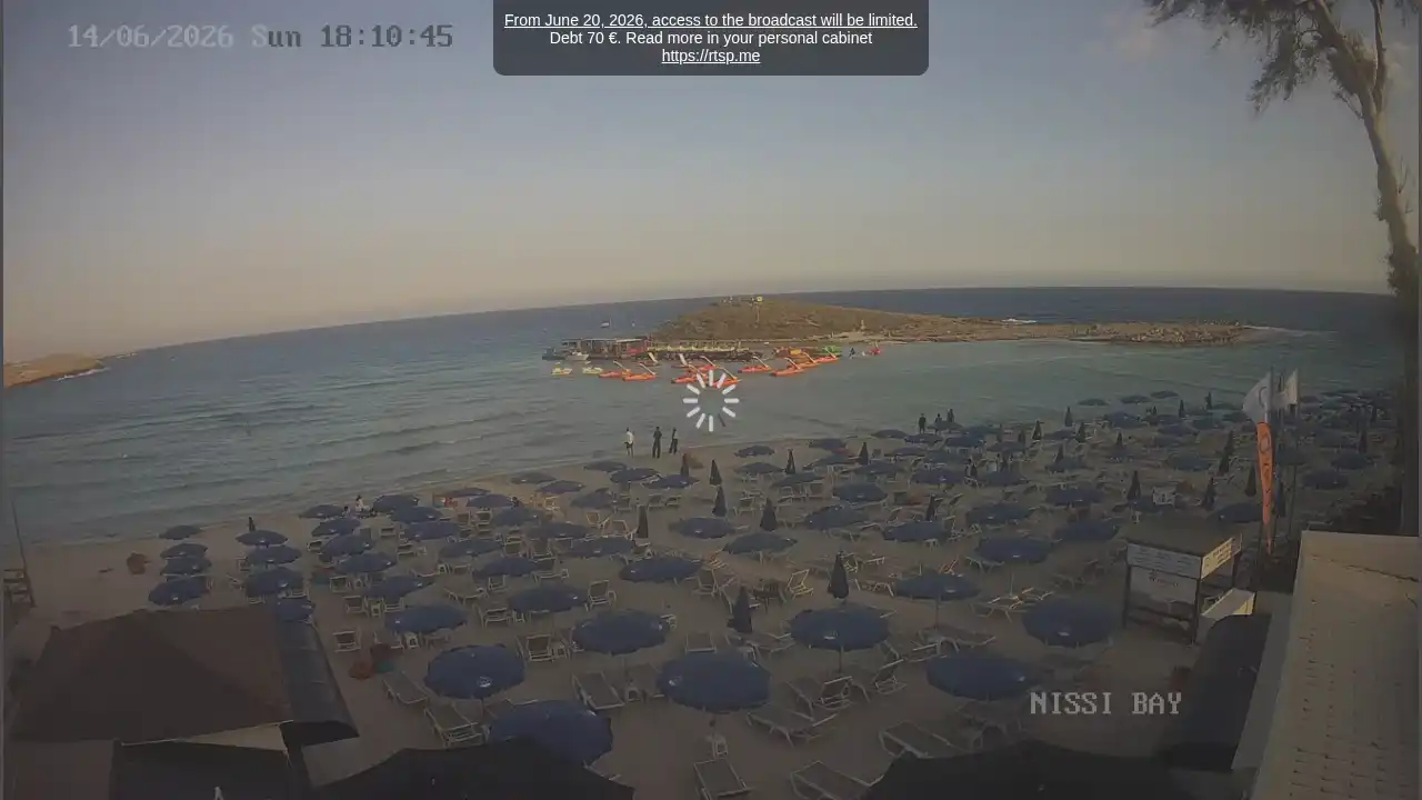 Webcam snapshot from :city — June 14, 2026 17:00