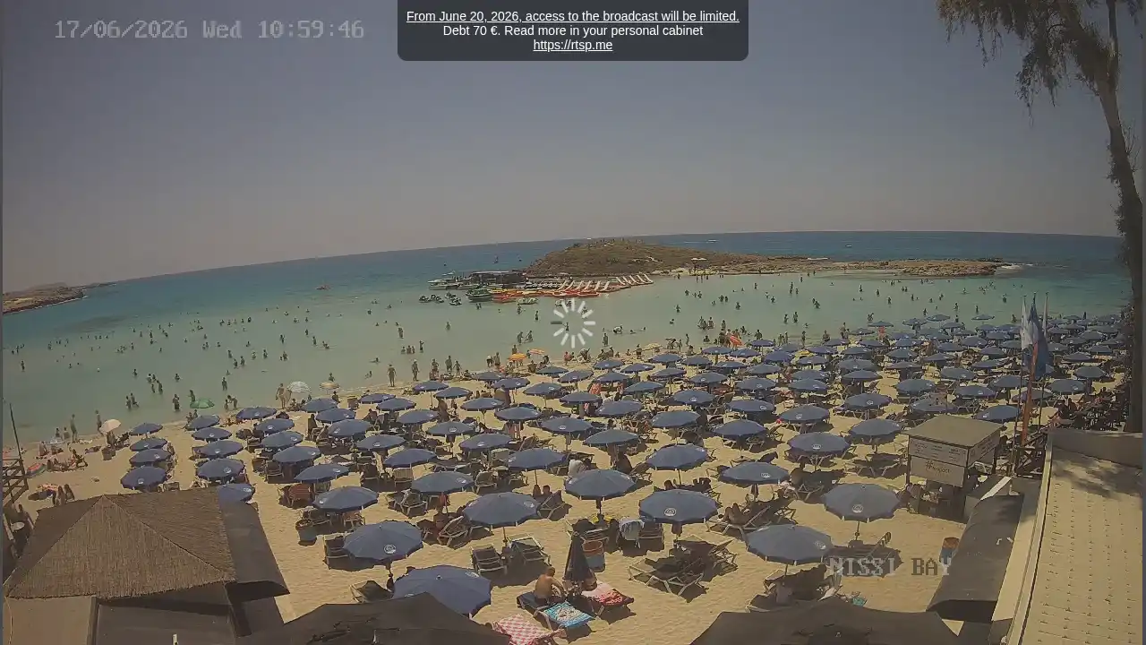 Webcam snapshot from :city — June 17, 2026 09:00