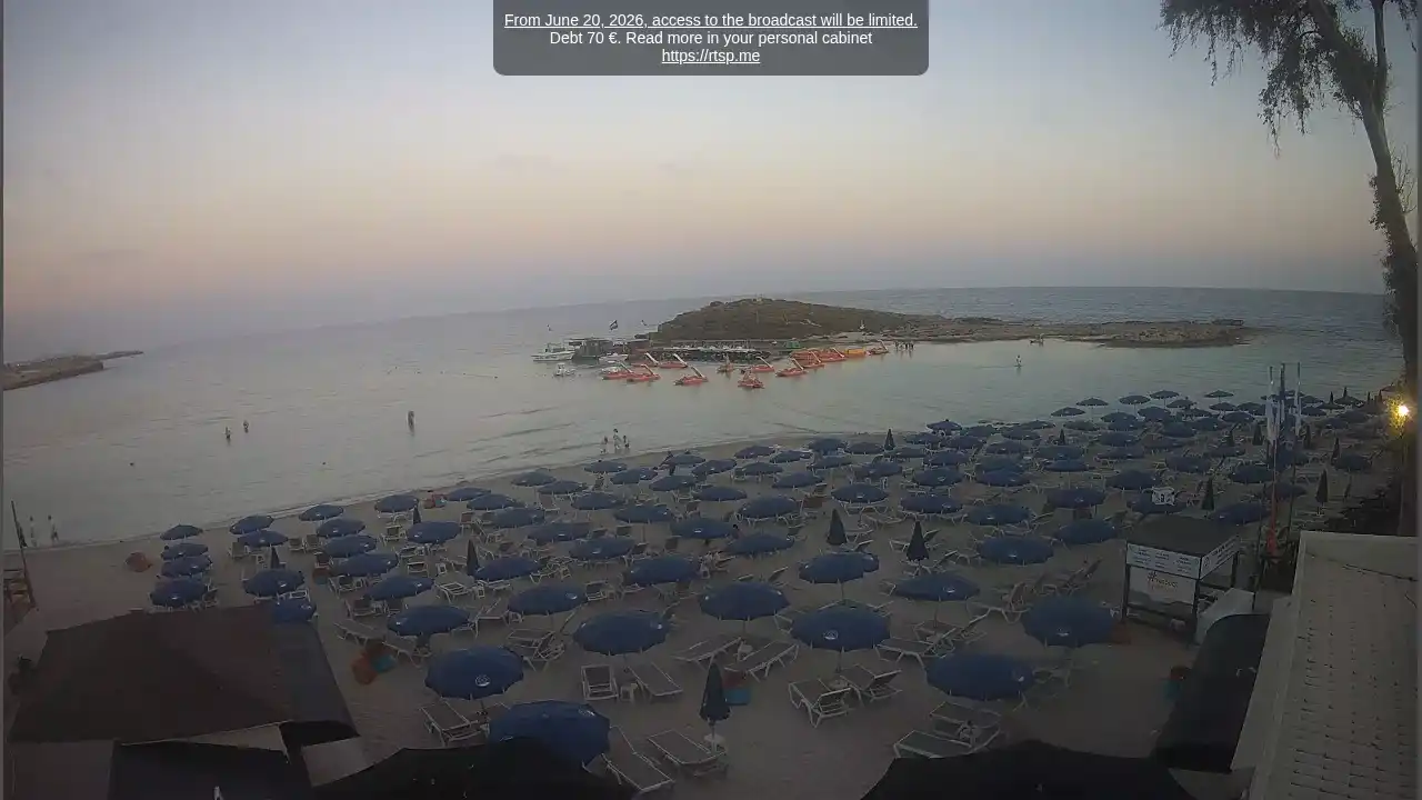 Webcam snapshot from :city — June 17, 2026 17:00