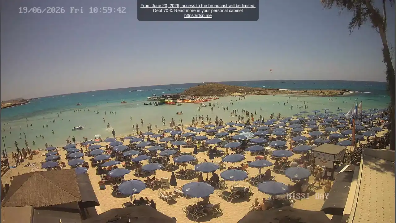 Webcam snapshot from :city — June 19, 2026 09:00
