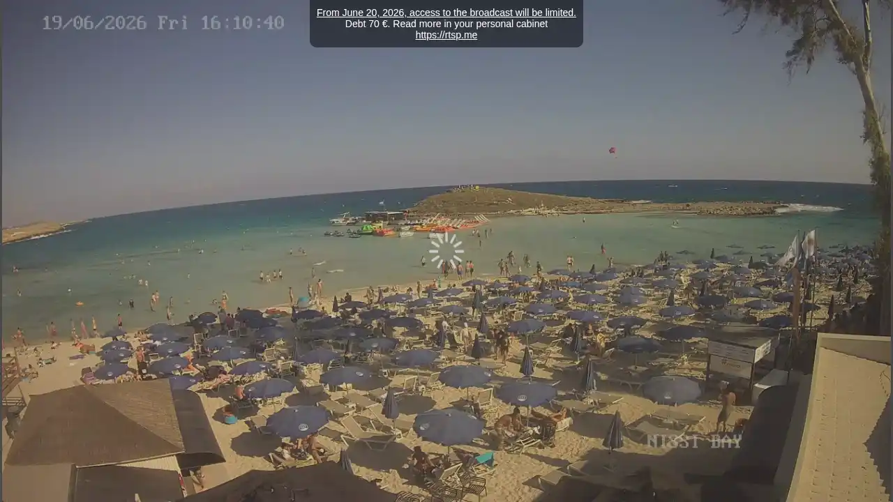 Webcam snapshot from :city — June 19, 2026 15:00