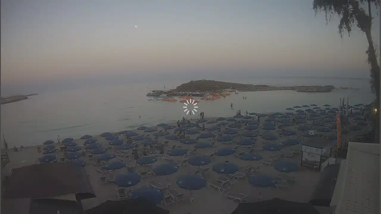 Webcam snapshot from :city — June 27, 2026 17:00