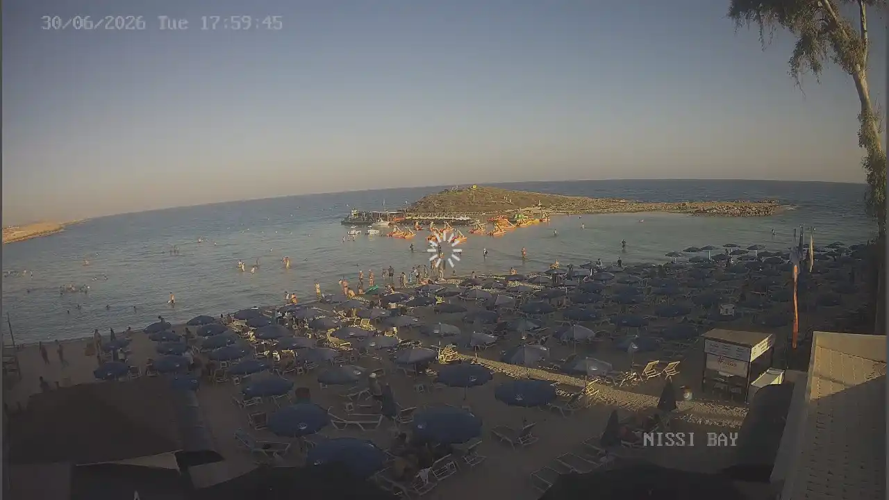 Webcam snapshot from :city — June 30, 2026 16:00