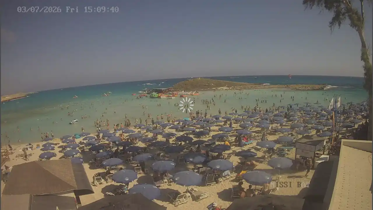 Webcam snapshot from :city — July 3, 2026 14:00