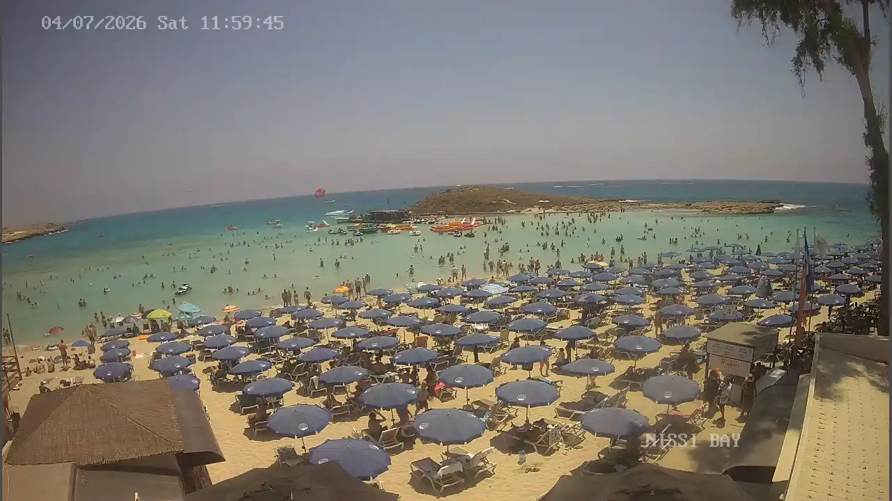 Webcam snapshot from :city — July 4, 2026 10:00