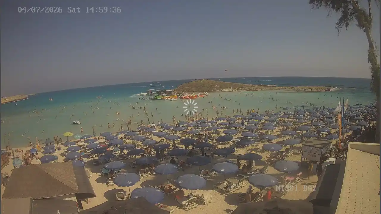 Webcam snapshot from :city — July 4, 2026 13:00