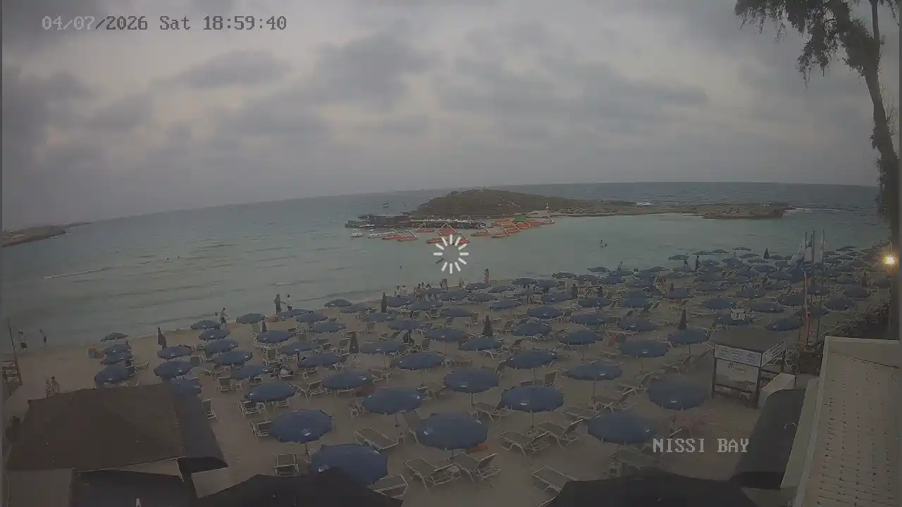 Webcam snapshot from :city — July 4, 2026 17:00
