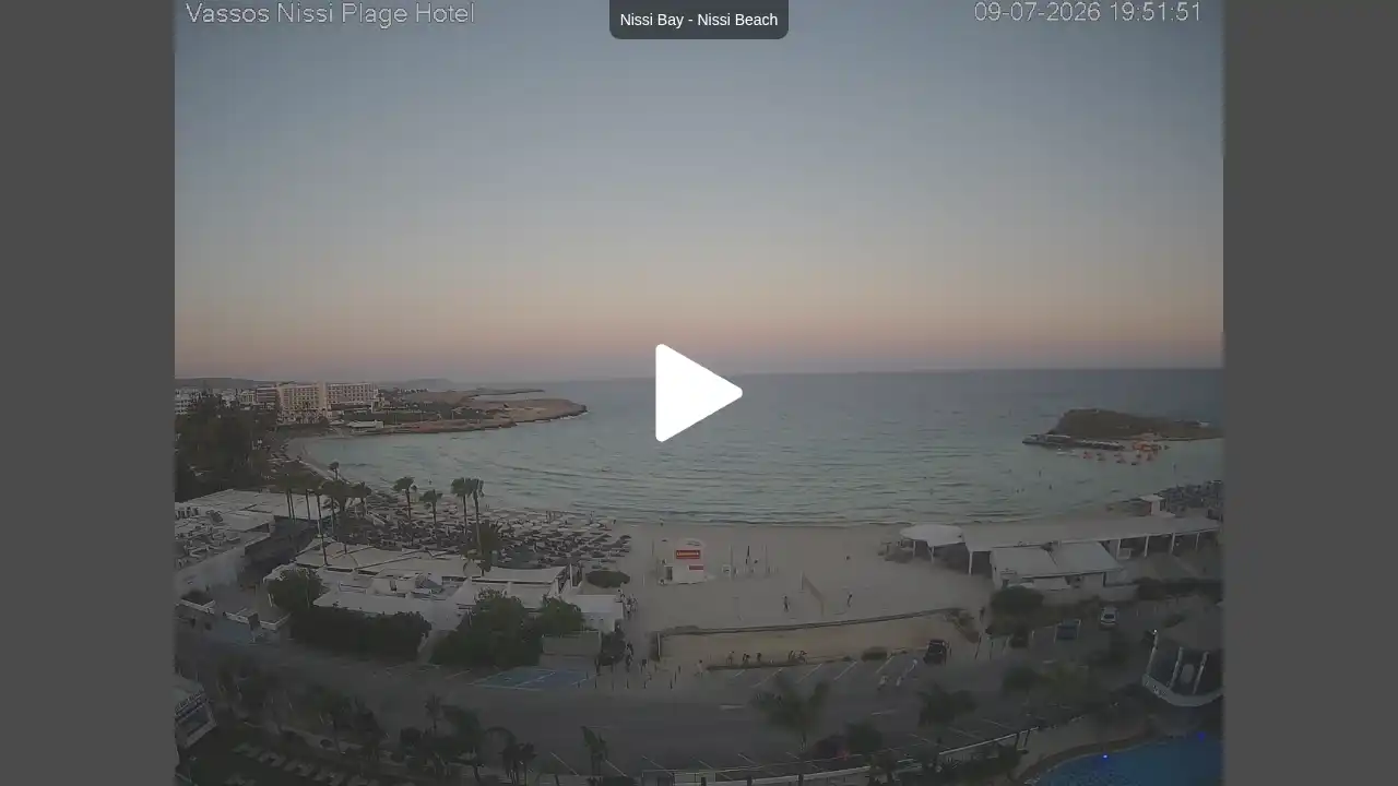 Webcam snapshot from :city — July 9, 2026 17:00