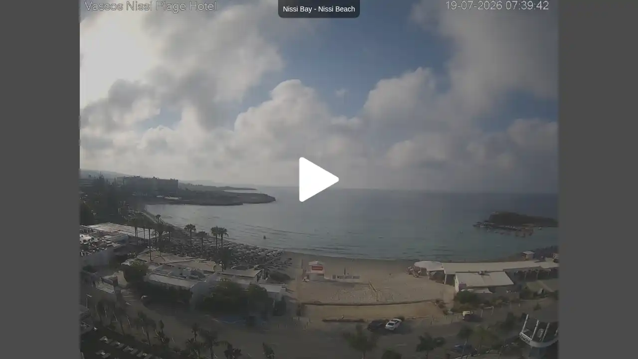 Webcam snapshot from :city — July 19, 2026 05:00