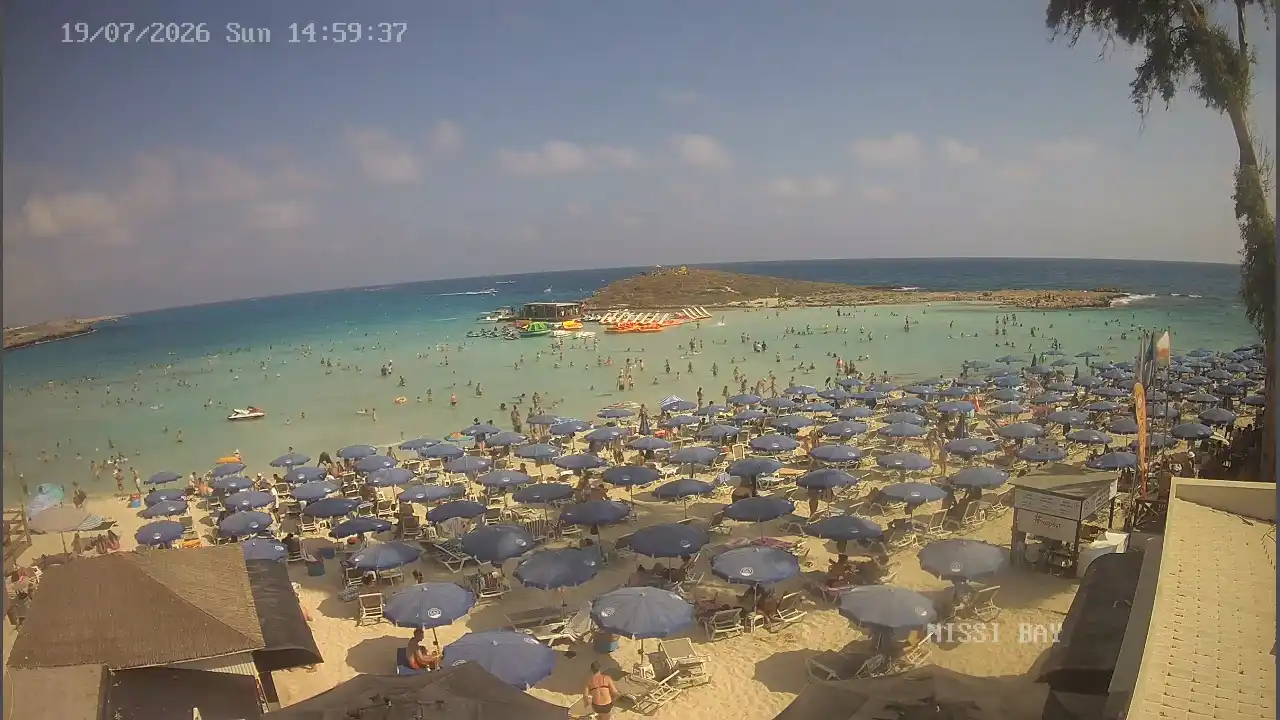 Webcam snapshot from :city — July 19, 2026 13:00