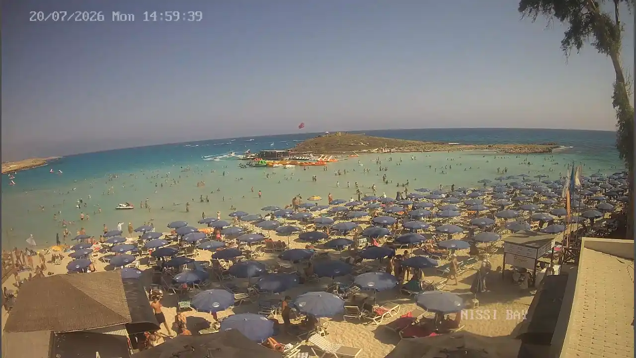 Webcam snapshot from :city — July 20, 2026 13:00