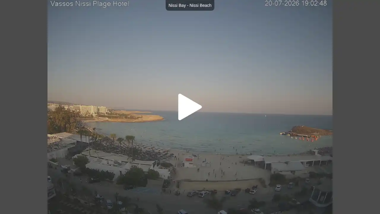 Webcam snapshot from :city — July 20, 2026 17:00