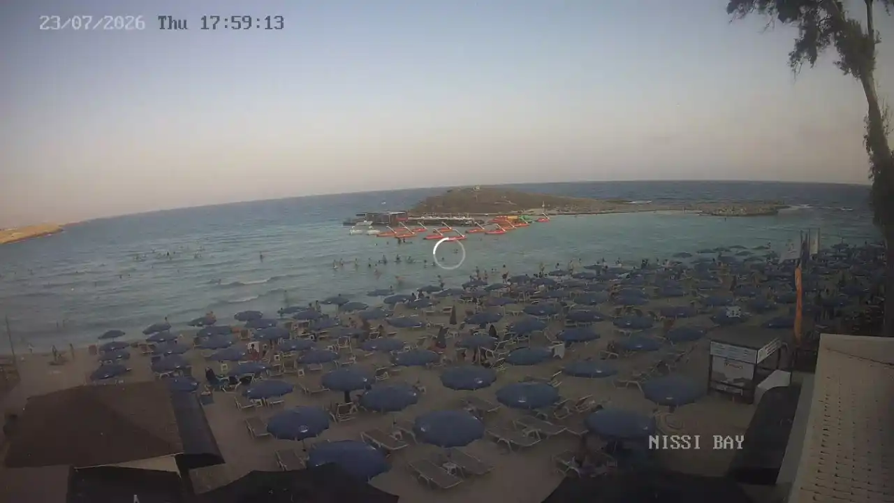 Webcam snapshot from :city — July 23, 2026 16:00