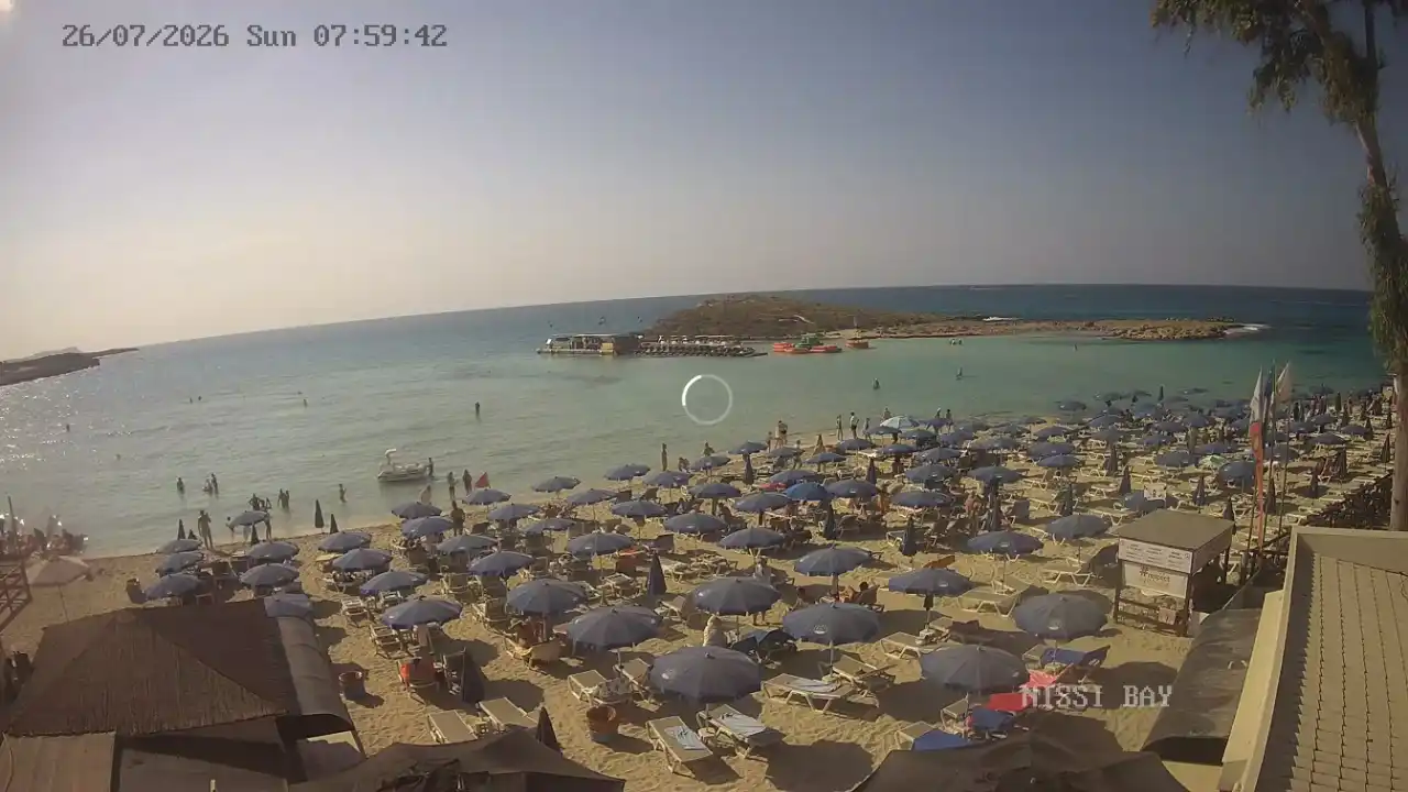 Webcam snapshot from :city — July 26, 2026 06:00