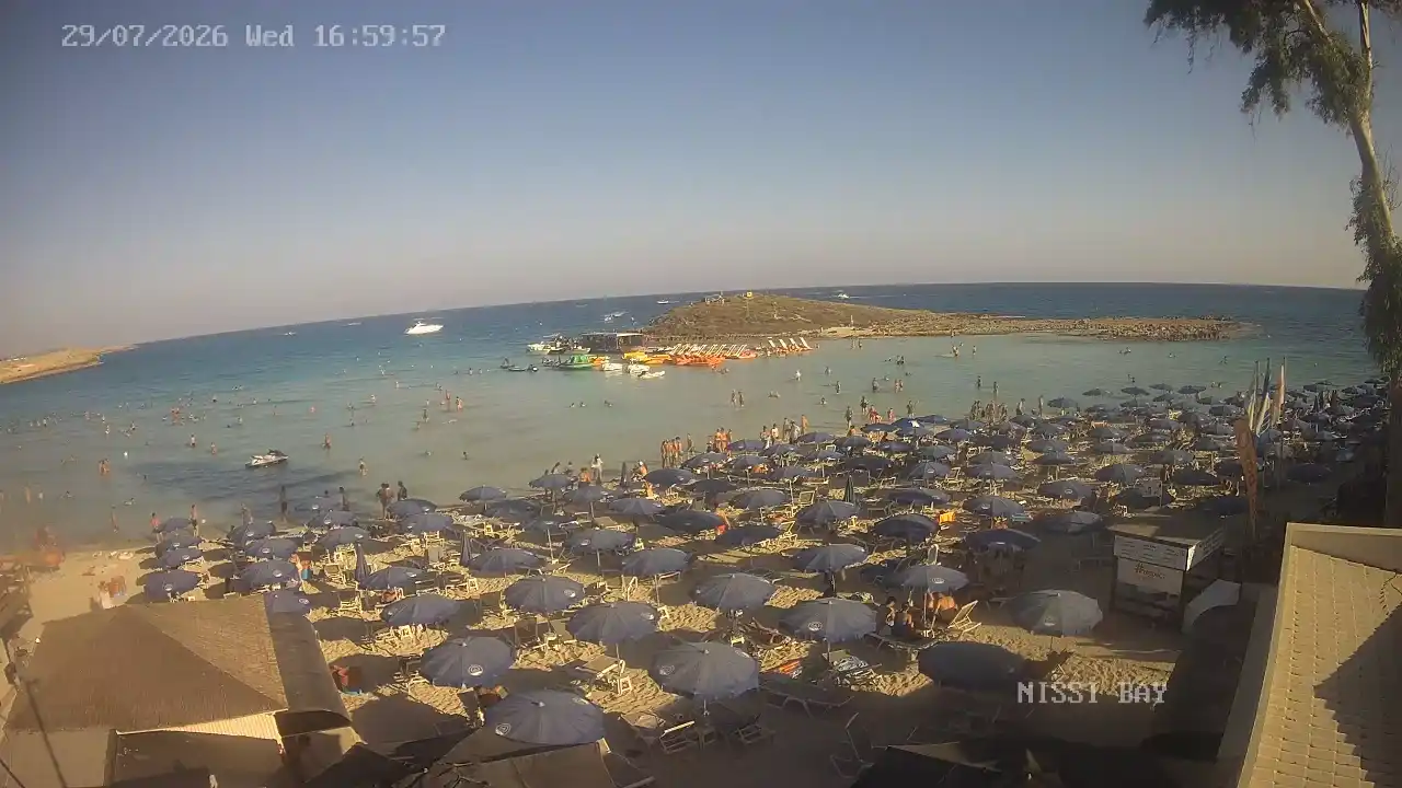 Webcam snapshot from :city — July 29, 2026 15:00