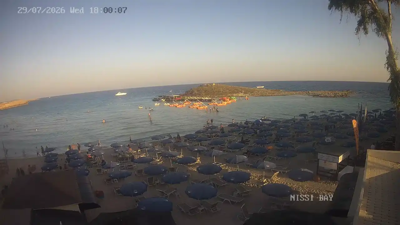 Webcam snapshot from :city — July 29, 2026 16:00