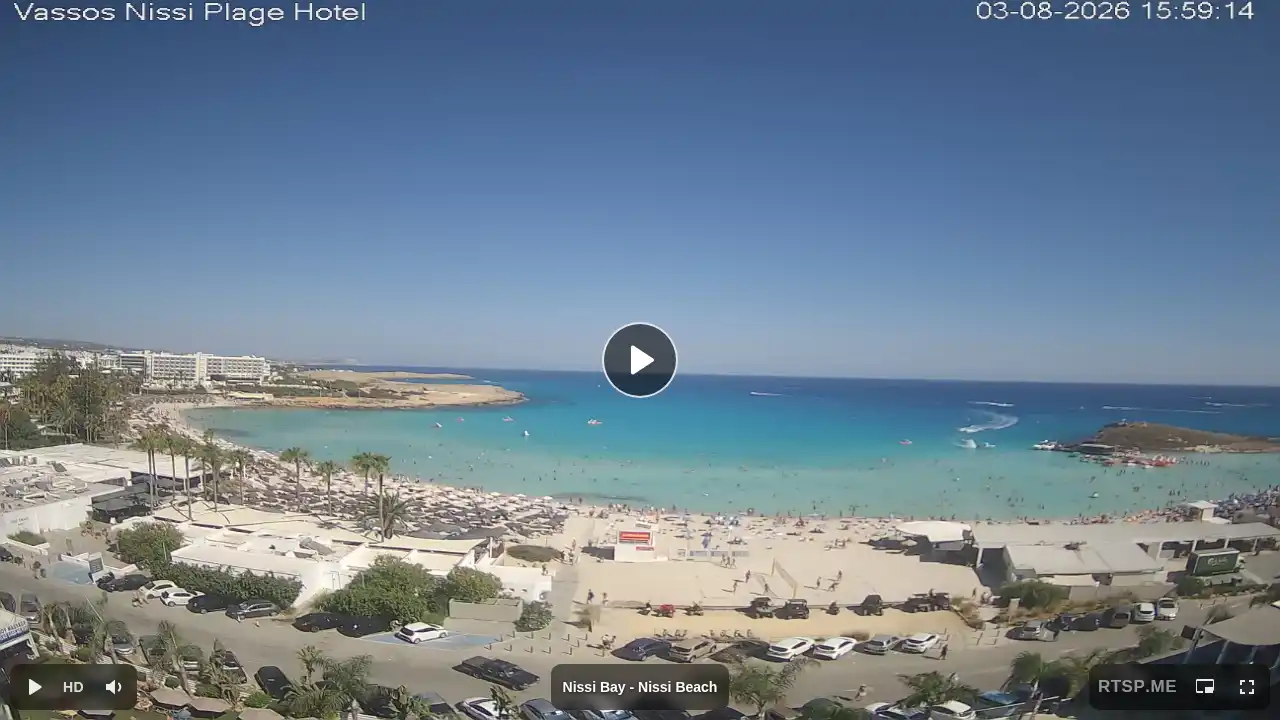 Webcam snapshot from :city — August 3, 2026 13:00