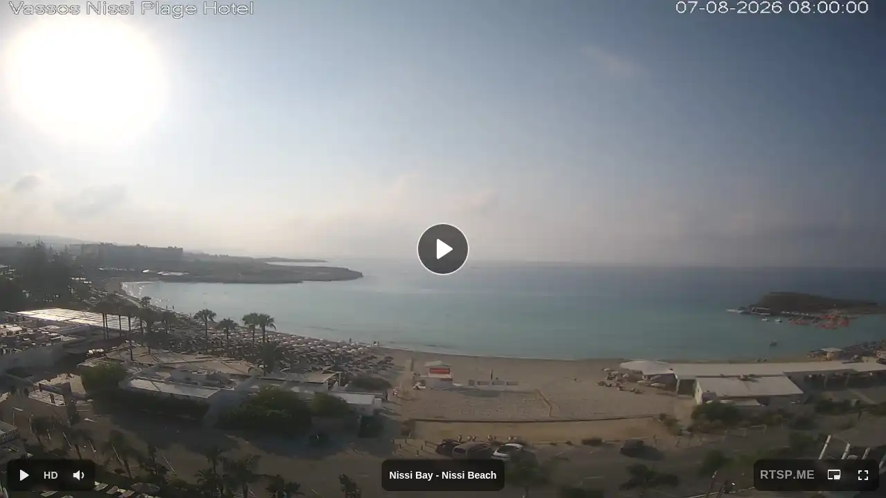 Webcam snapshot from :city — August 7, 2026 05:00