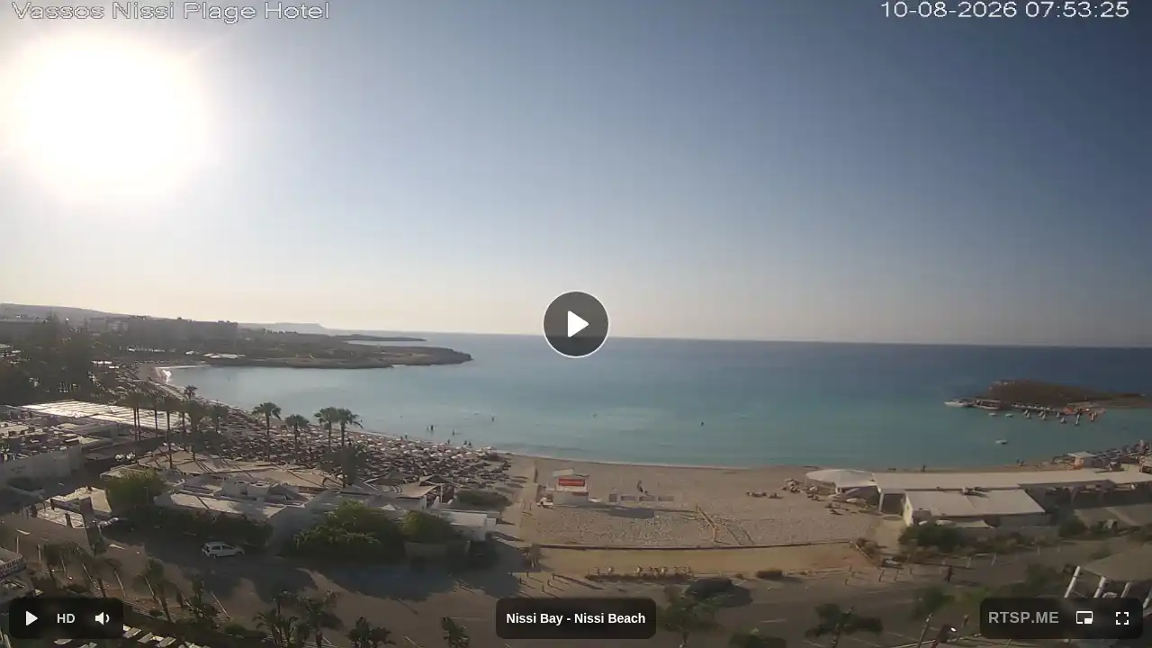 Webcam snapshot from :city — August 10, 2026 05:00