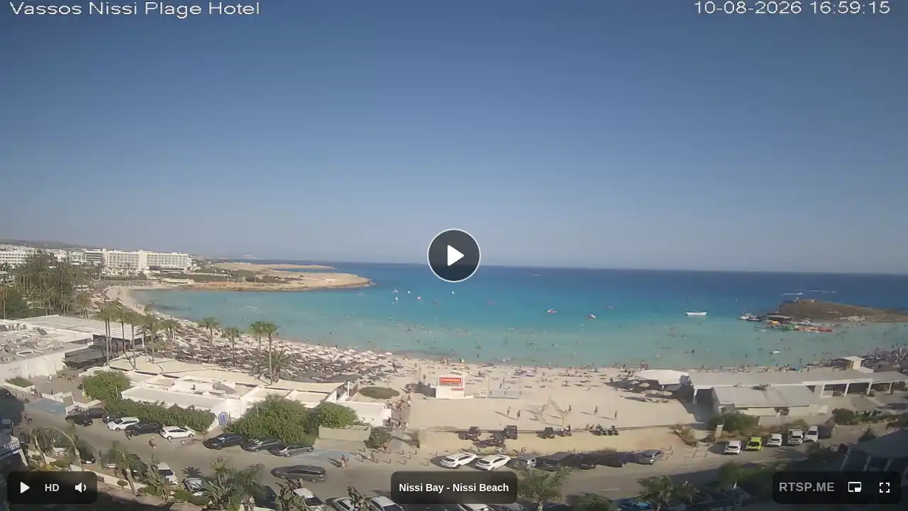 Webcam snapshot from :city — August 10, 2026 14:00