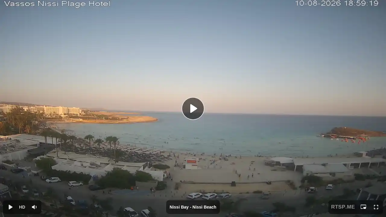 Webcam snapshot from :city — August 10, 2026 16:00