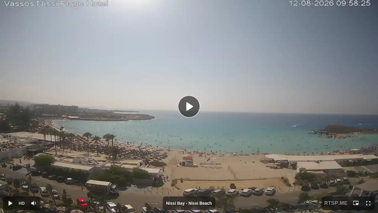 Webcam snapshot from :city — August 12, 2026 07:00