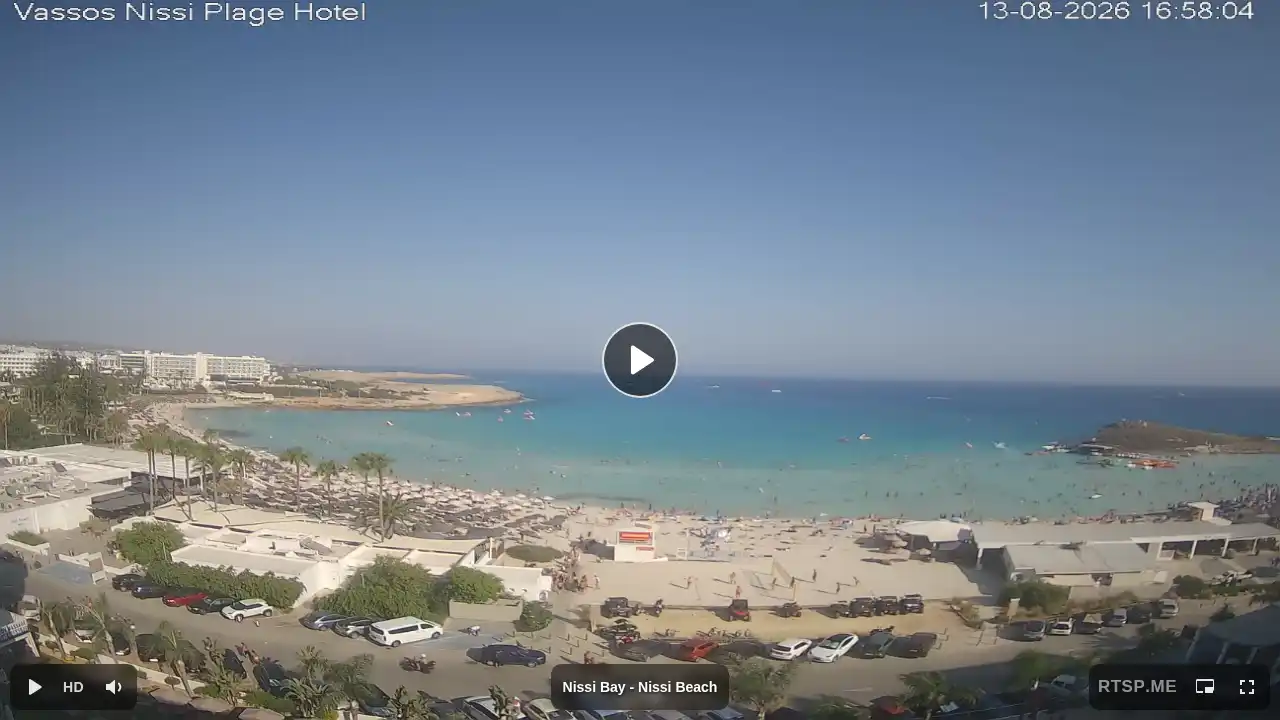 Webcam snapshot from :city — August 13, 2026 14:00