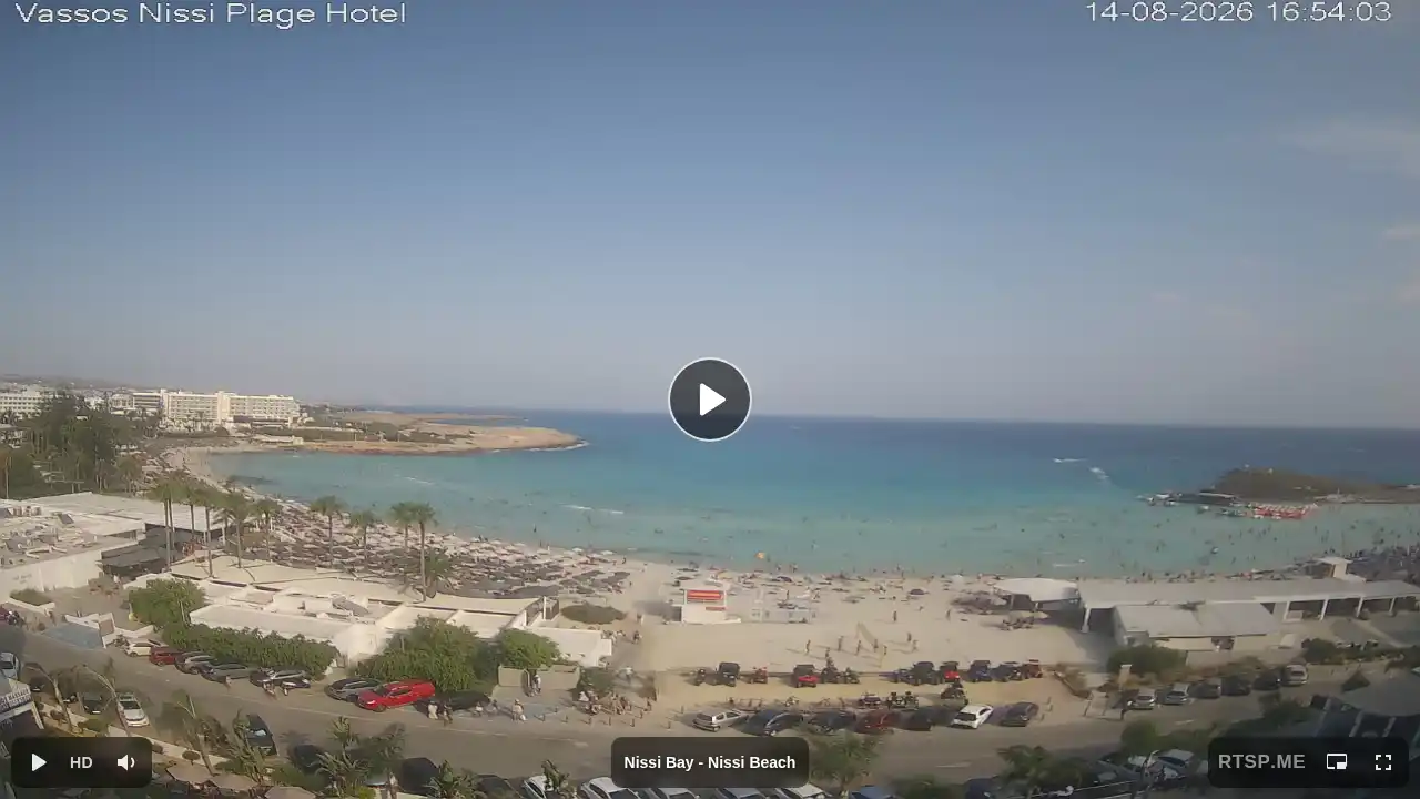 Webcam snapshot from :city — August 14, 2026 14:00