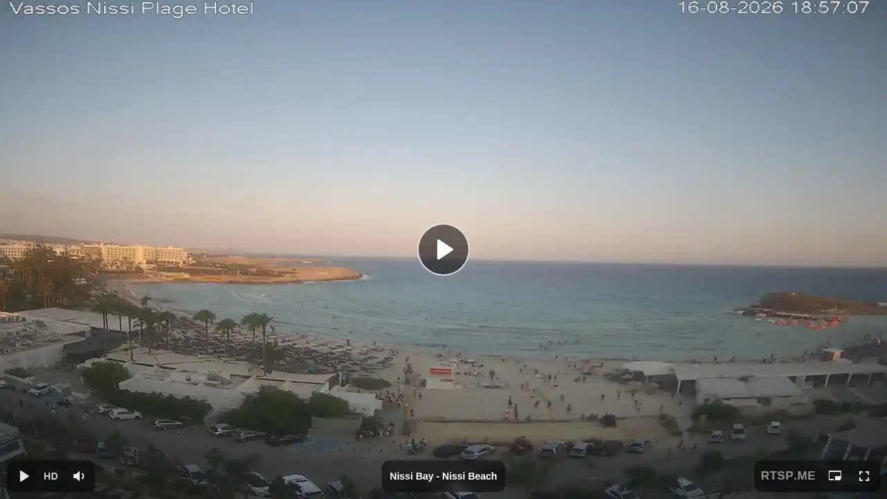 Webcam snapshot from :city — August 16, 2026 16:00